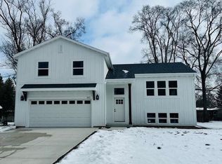 560 Lincoln St, Palmyra, WI 53156
