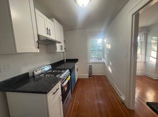 21-35 28th St #3, Astoria, NY 11105
