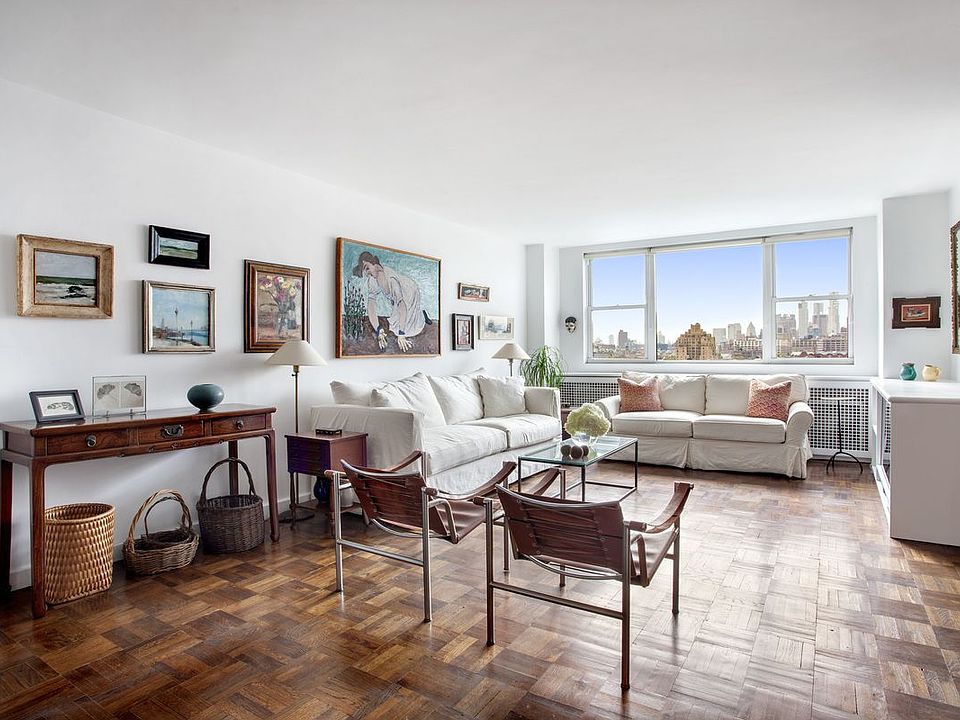 1st image of 631 Hudson St #14C