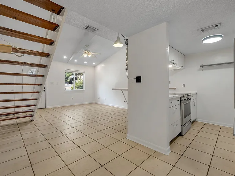 2471 Talco Hills Dr #C — Photo 9