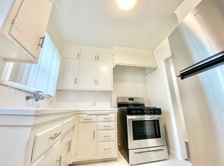 12347 Riverside Dr #A, Valley Village, CA 91607