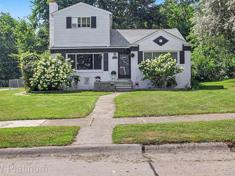 1st image of 8586 Superior Ave