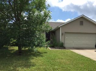 6 Mynah Dr, Amelia, OH 45102