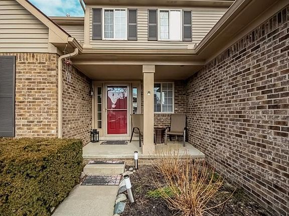 5th image of 7643 Greene Farm Dr