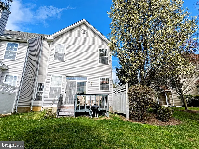 62 Shelley Cir — Photo 20
