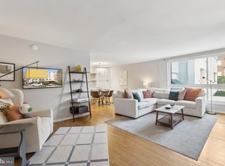 2016 N Adams St APT 312, Arlington, VA 22201