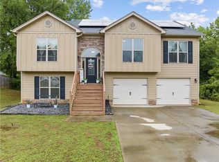 45 Sparrow Ct, Jefferson, GA 30549
