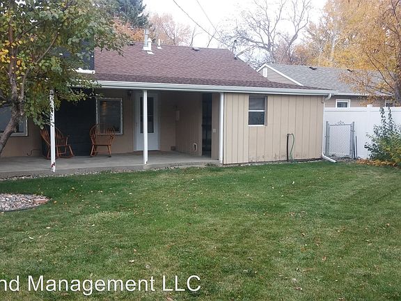 2nd image of 2226 6th St W