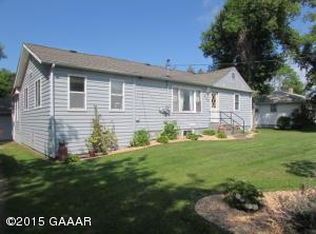409 1st St N, Hoffman, MN 56339