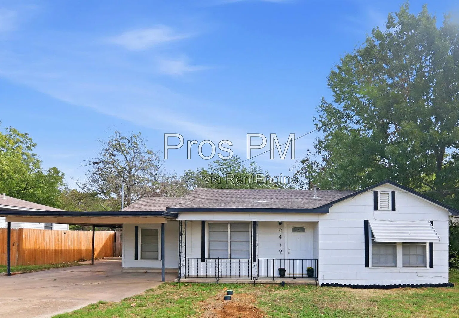 3 bed, 1.0 bath, 1028 sqft, $1,795 — Photo 1