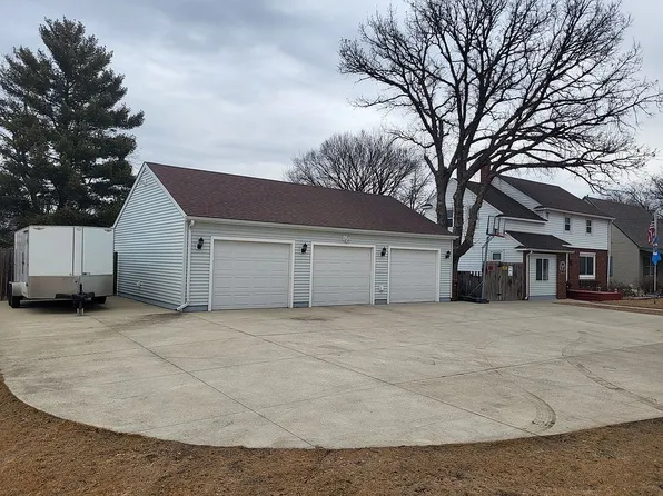 711 12th Ave SE, Austin, MN 55912