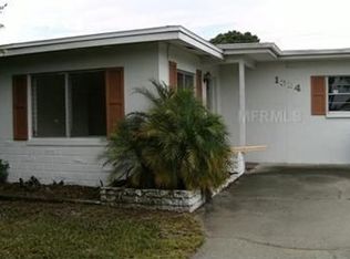 1324 62nd Ave N, Saint Petersburg, FL 33702