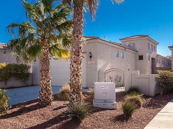 2nd image of 2658 La Costa Dr