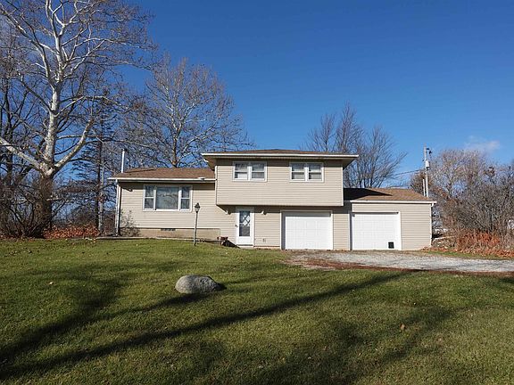 2nd image of 1112 W Knox Rd #300