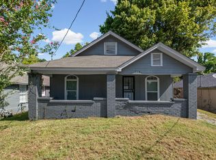 560 W Peebles Rd, Memphis, TN 38109
