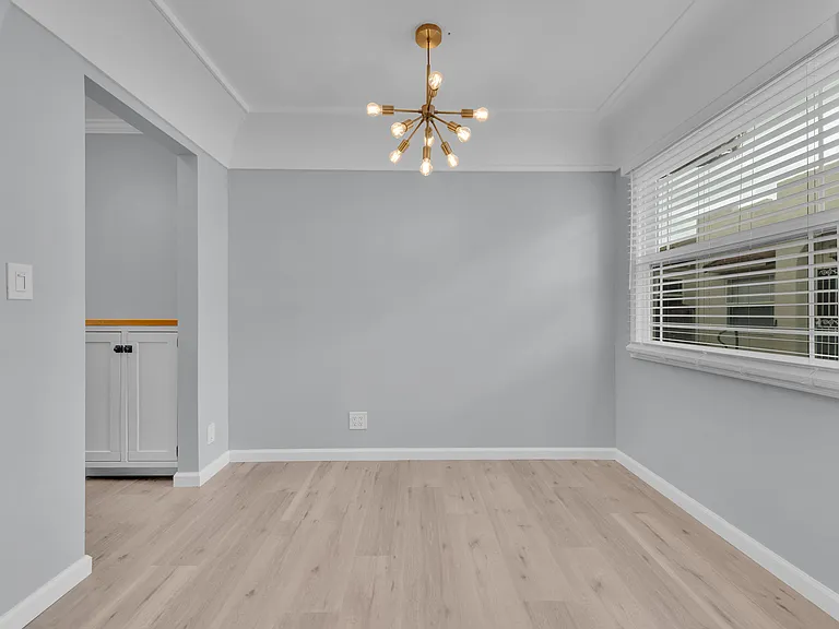 4587 Campus Ave — Photo 12