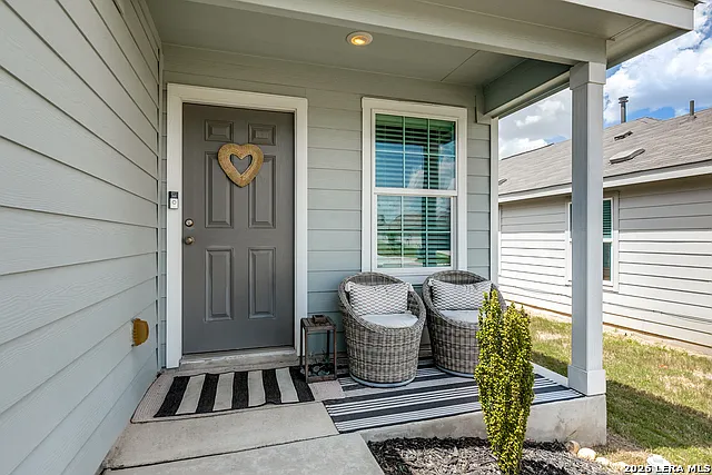 14015 Homestead Way — Photo 4