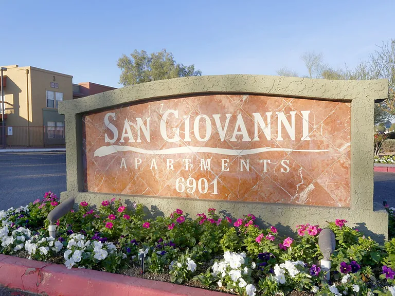 San Giovanni Apartments — Photo 12