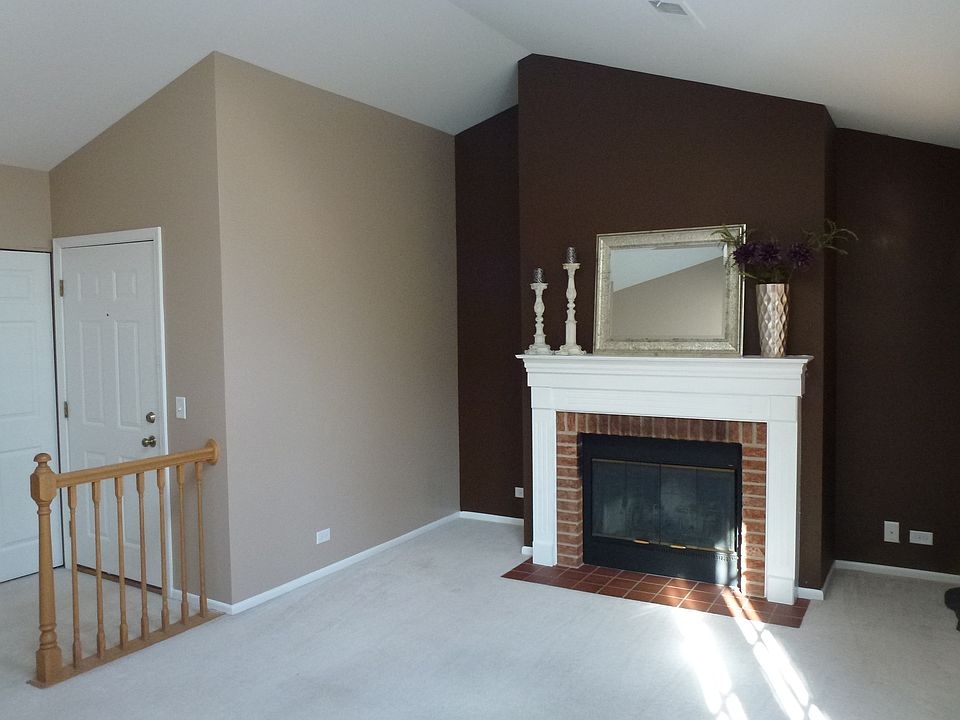 1st image of 33 Ashburn Ct Unit X2
