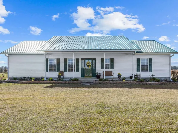 1430 SE Weeks Ln, Lake City, FL 32025
