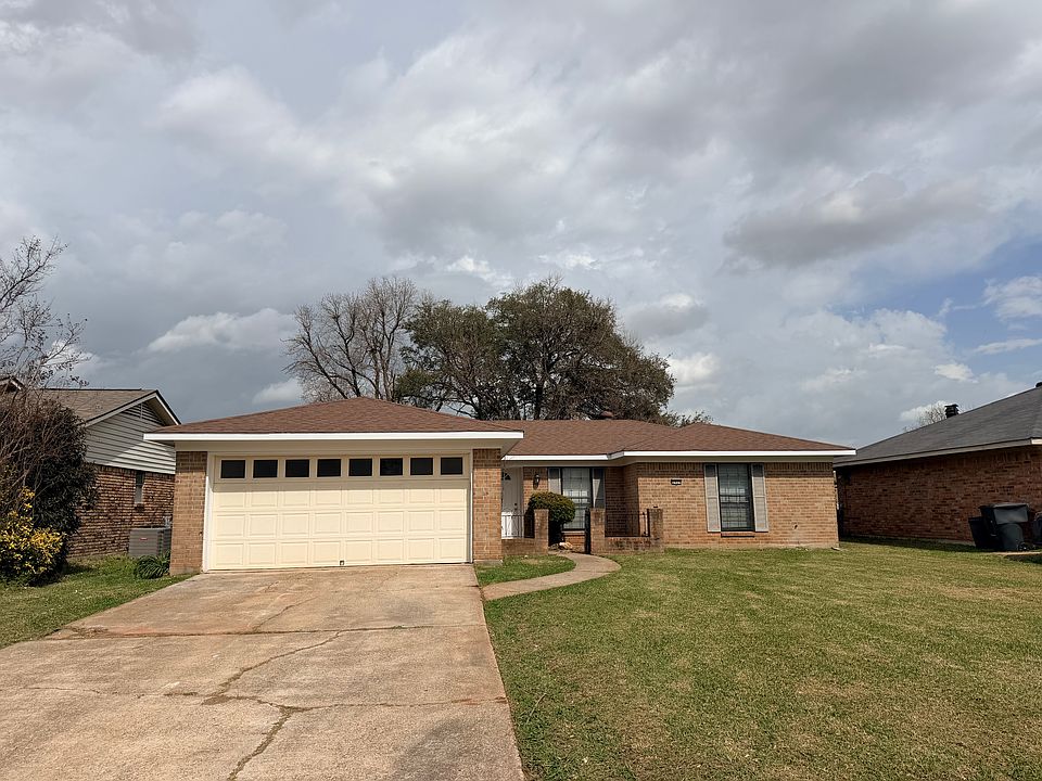 1st image of 2525 Tilman Dr