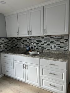 25 School St, West Warwick, RI, 02893