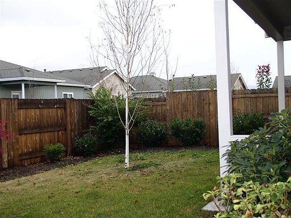 5th image of 279 Lavender Ln