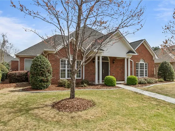 1627 Williamsburg Ln, Tuscaloosa, AL 35406