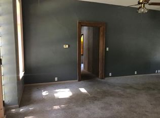 2401 Jules St, Saint Joseph, MO 64501