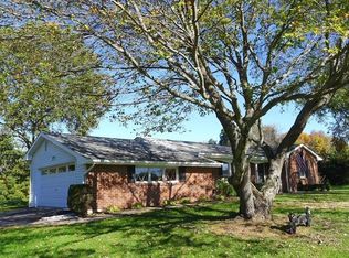 16 Bear Creek Rd, Andover, NJ 07821