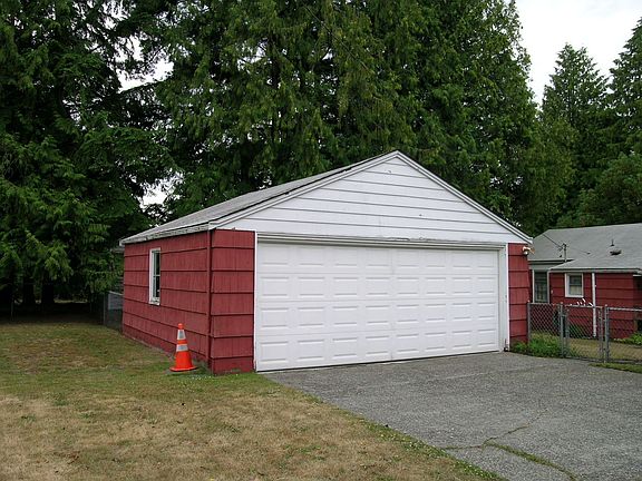 Two Car Detached Garage