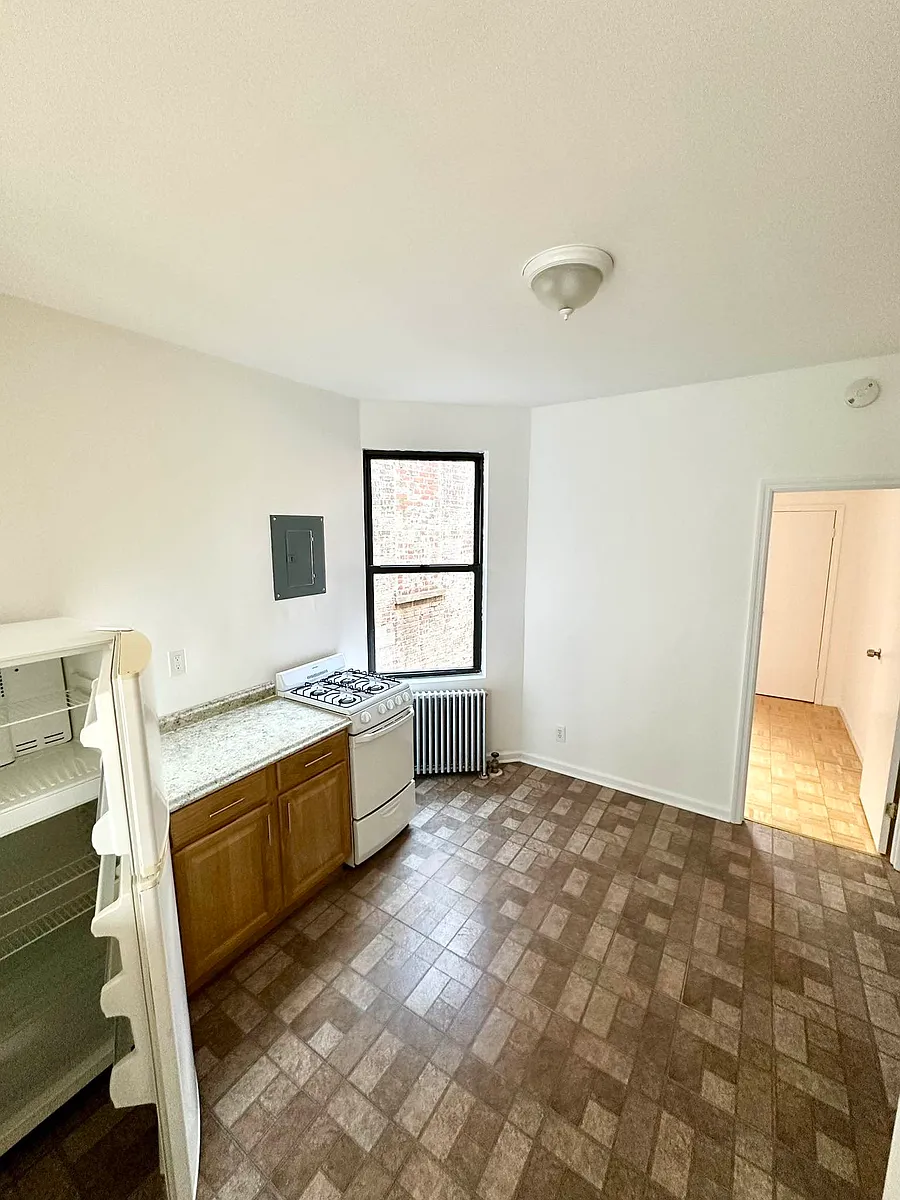 Building Photo - 344 E 62nd St #6D