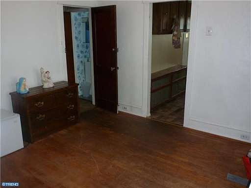 4th image of 7025 Torresdale Ave