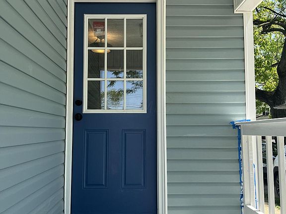 4th image of 521 Larcomb Ave