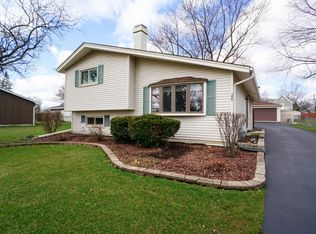 356 N La Londe Ave, Lombard, IL 60148