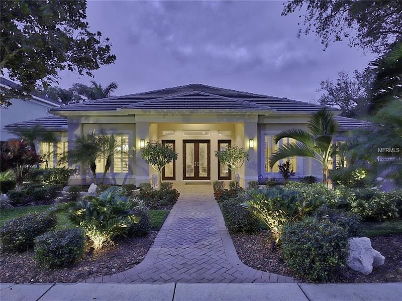 1st image of 315 Belleview Blvd