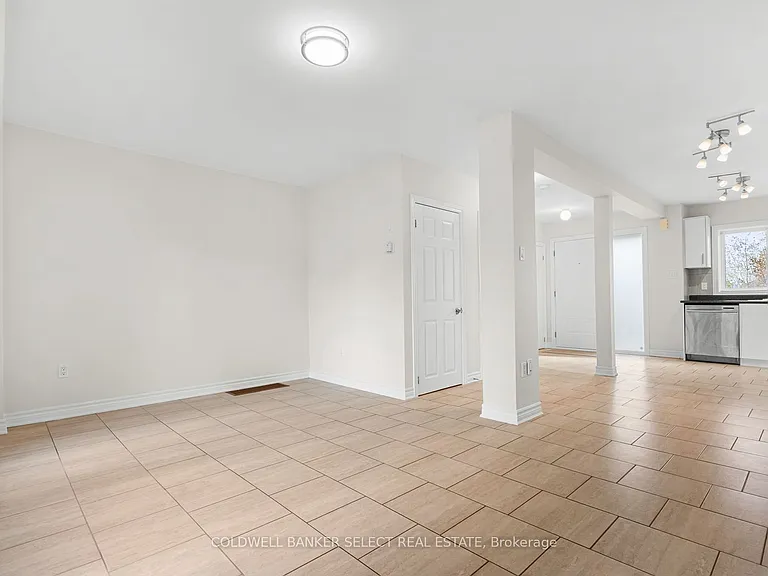 1 Autumn Ave #7 — Photo 12