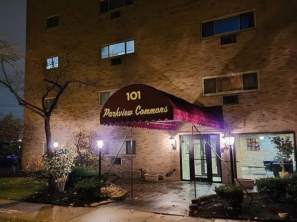 115 S Rocky River Dr APT 206, Berea, OH 44017