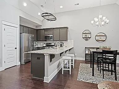 3859 Grants Ln — Photo 8