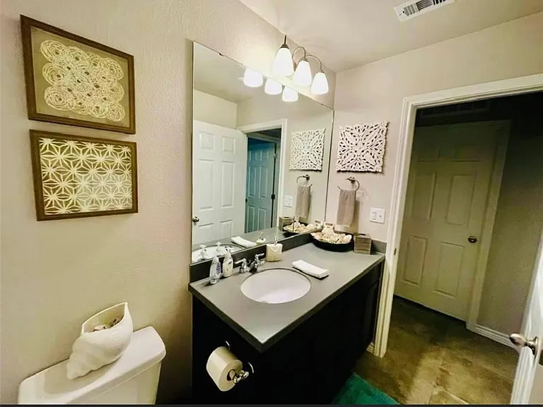 7729 Pruet Dr — Photo 13