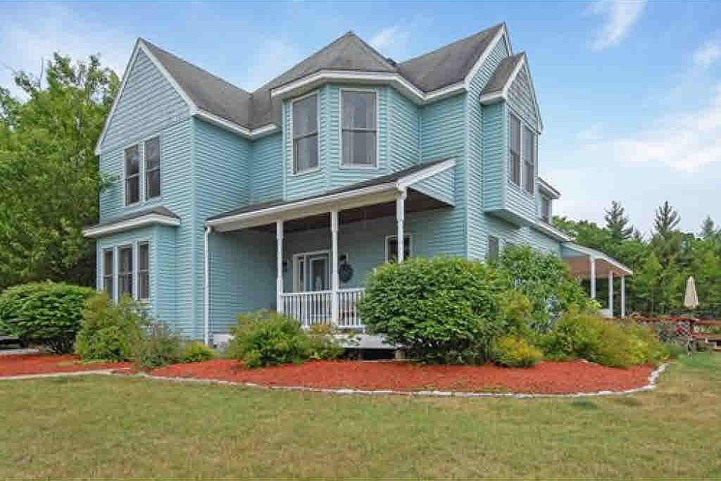 935 Borough Rd, Pembroke, NH 03275 | Zillow