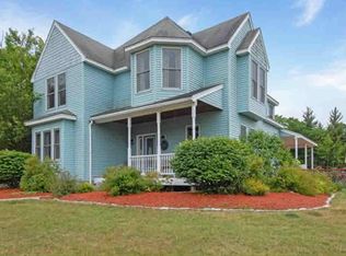 935 Borough Rd, Pembroke, NH 03275