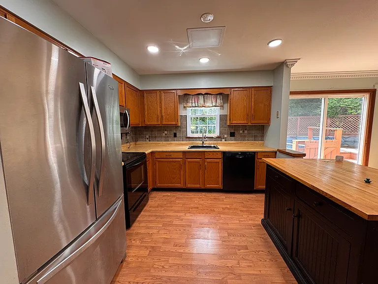 1739 Wendy Ln — Photo 19