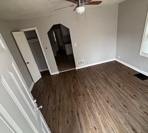 2nd image of 246-248 N 25th Street