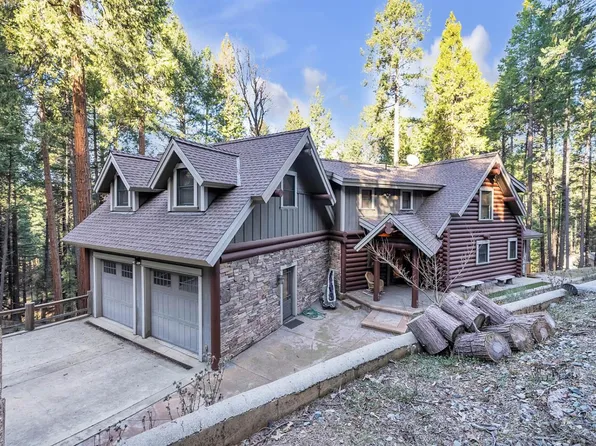 5300 Sierra Springs Dr, Pollock Pines, CA 95726