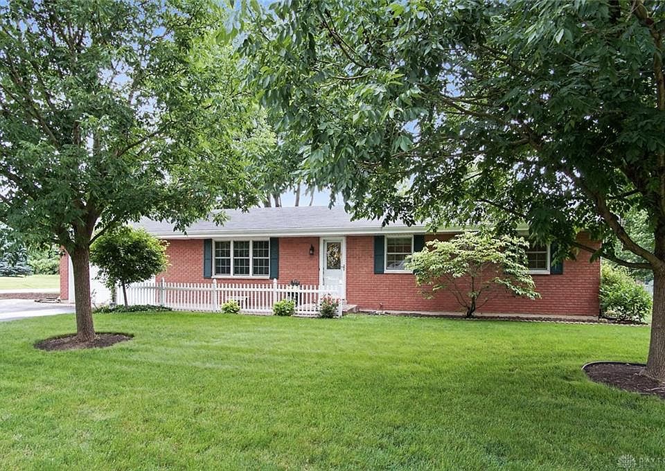 1st image of 3106 Viola Dr