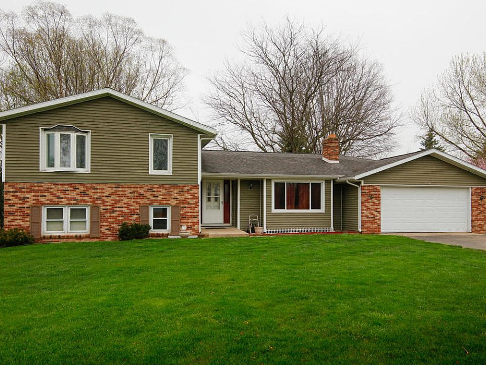 1st image of 9288 Arrowhead Dr E