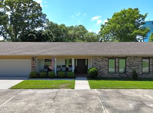9388 W Oaklawn Rd, Biloxi, MS 39532