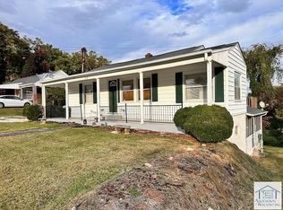 209 Buena Vista Ave, Stuart, VA 24171