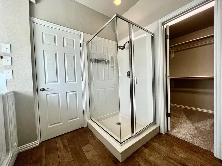 5917 Colby Dr — Photo 14